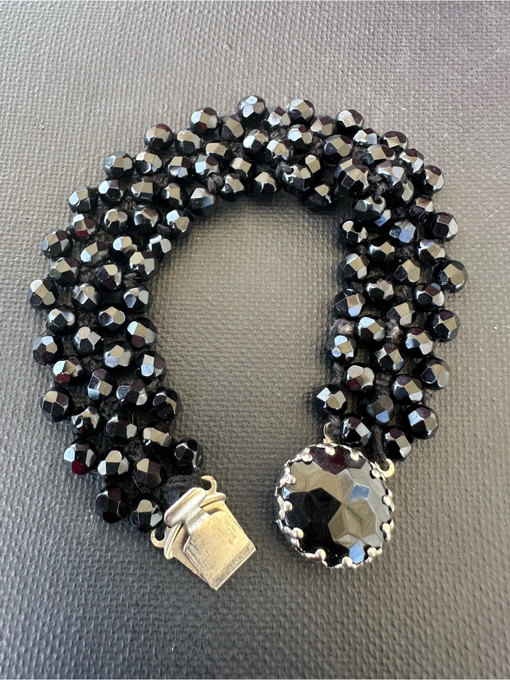 Vintage Made In Austria Black Faceted Beads & Silver Tone Bracelet - Picture 2 of 6